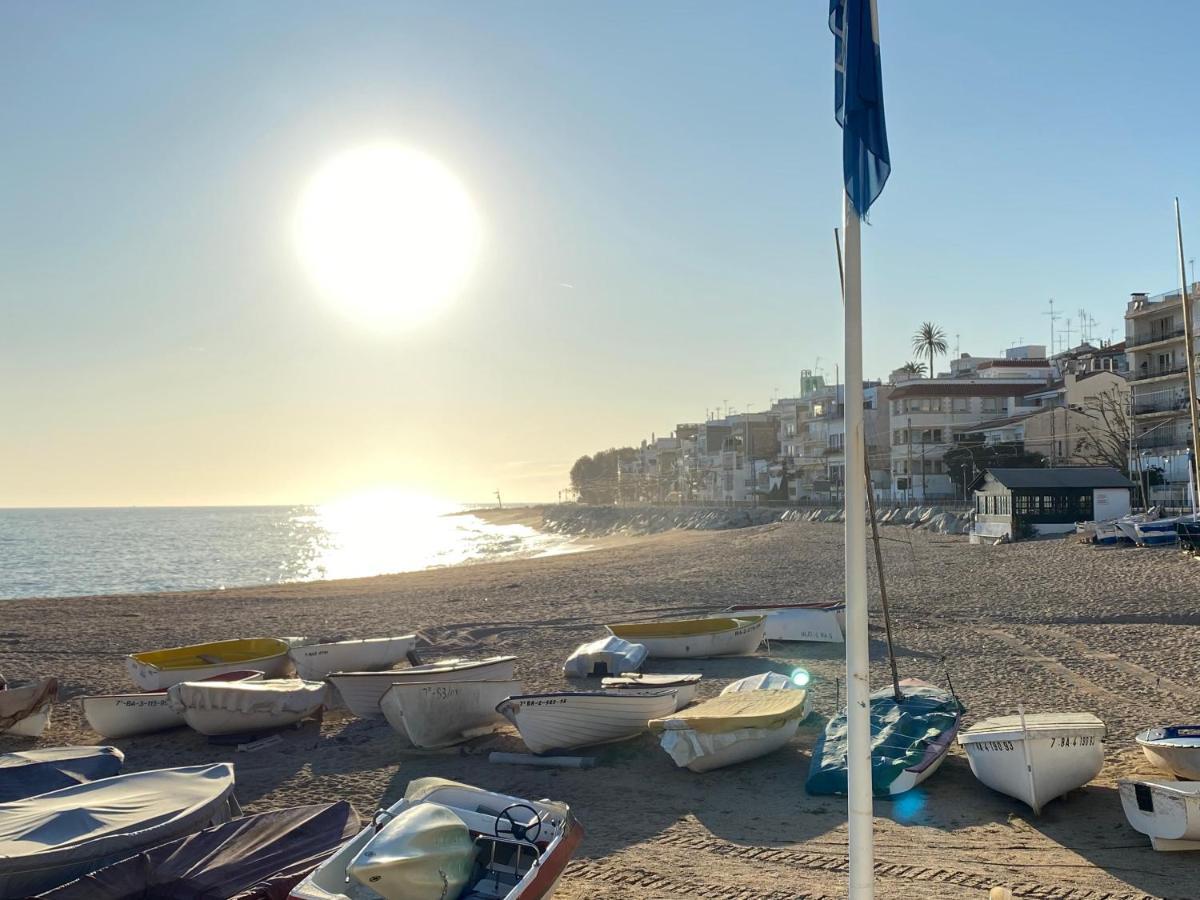 Ponent - Espectaculares Vistas Al Mar Daire Sant Pol De Mar Dış mekan fotoğraf